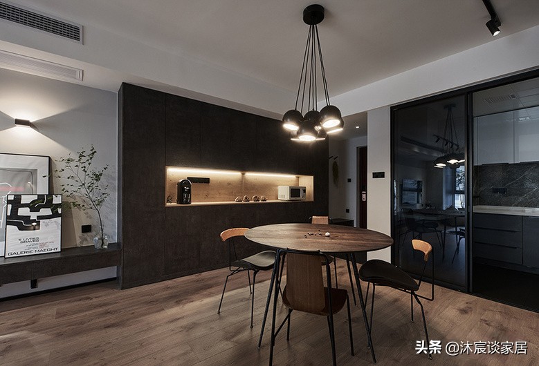 她家108㎡，慵懒又舒适的台式风，室内自然随性，享用精致生活