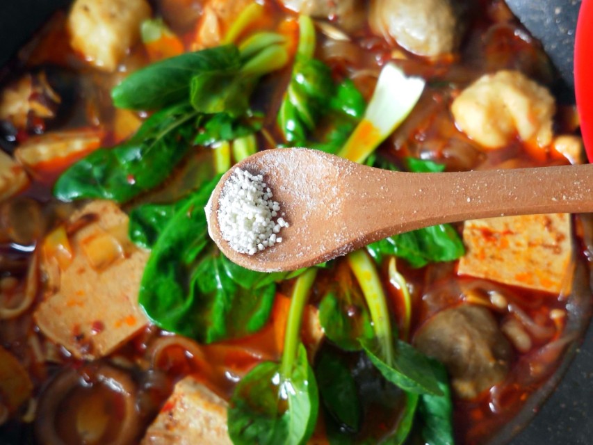 麻辣烫自己在家做干净又卫生,在家自己做麻辣烫火锅的家常做法