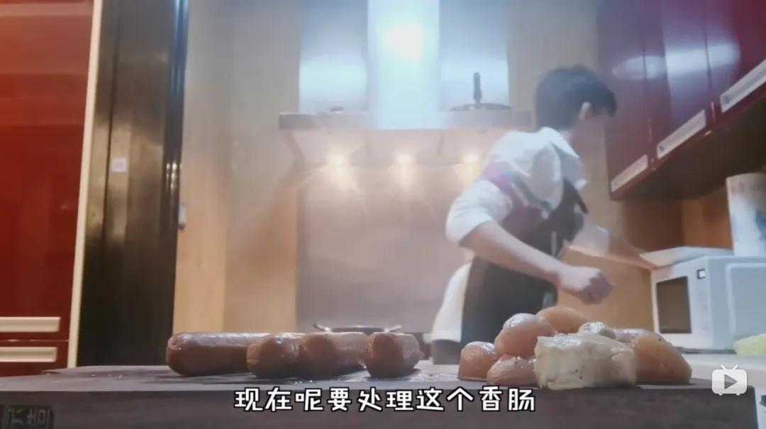 omg李佳琦原版素材,omg李佳琦香水