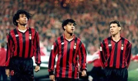 足坛史上最强八大后腰现役球员坎特上榜睡皮第三雷东多第二