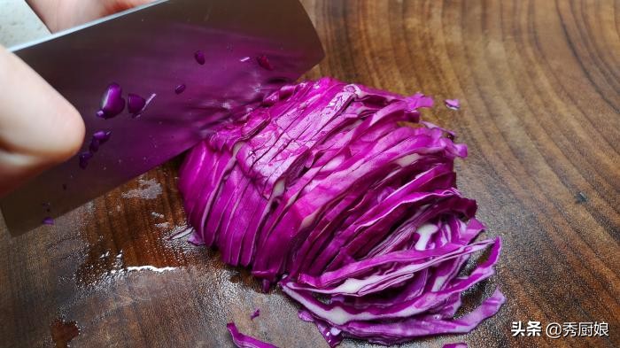 过年了教你做道拿手菜鲜嫩营养,过年学到的一道美味家常菜做法