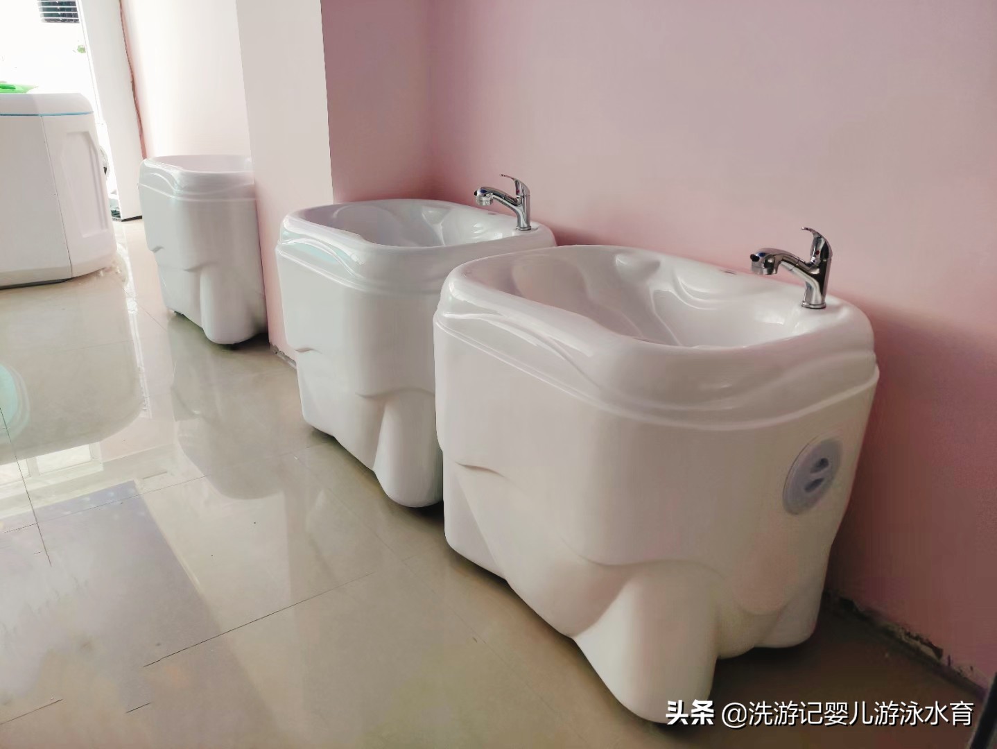 加盟小孩潜水池要多少钱,婴儿洗澡潜水加盟店哪家好