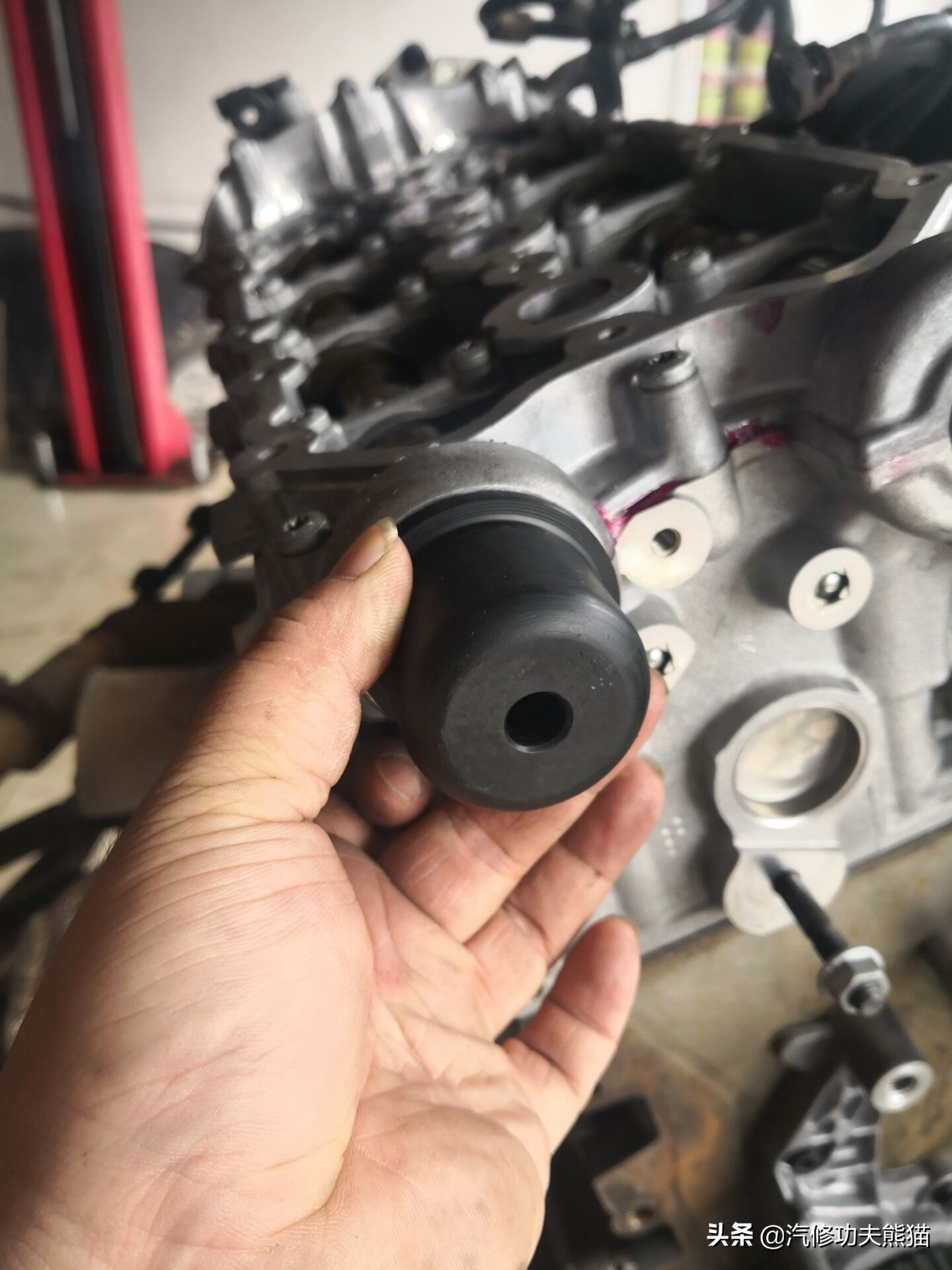 10年奥迪a6l2.0t烧机油怎么解决,10年奥迪a6l2.0t烧机油维修