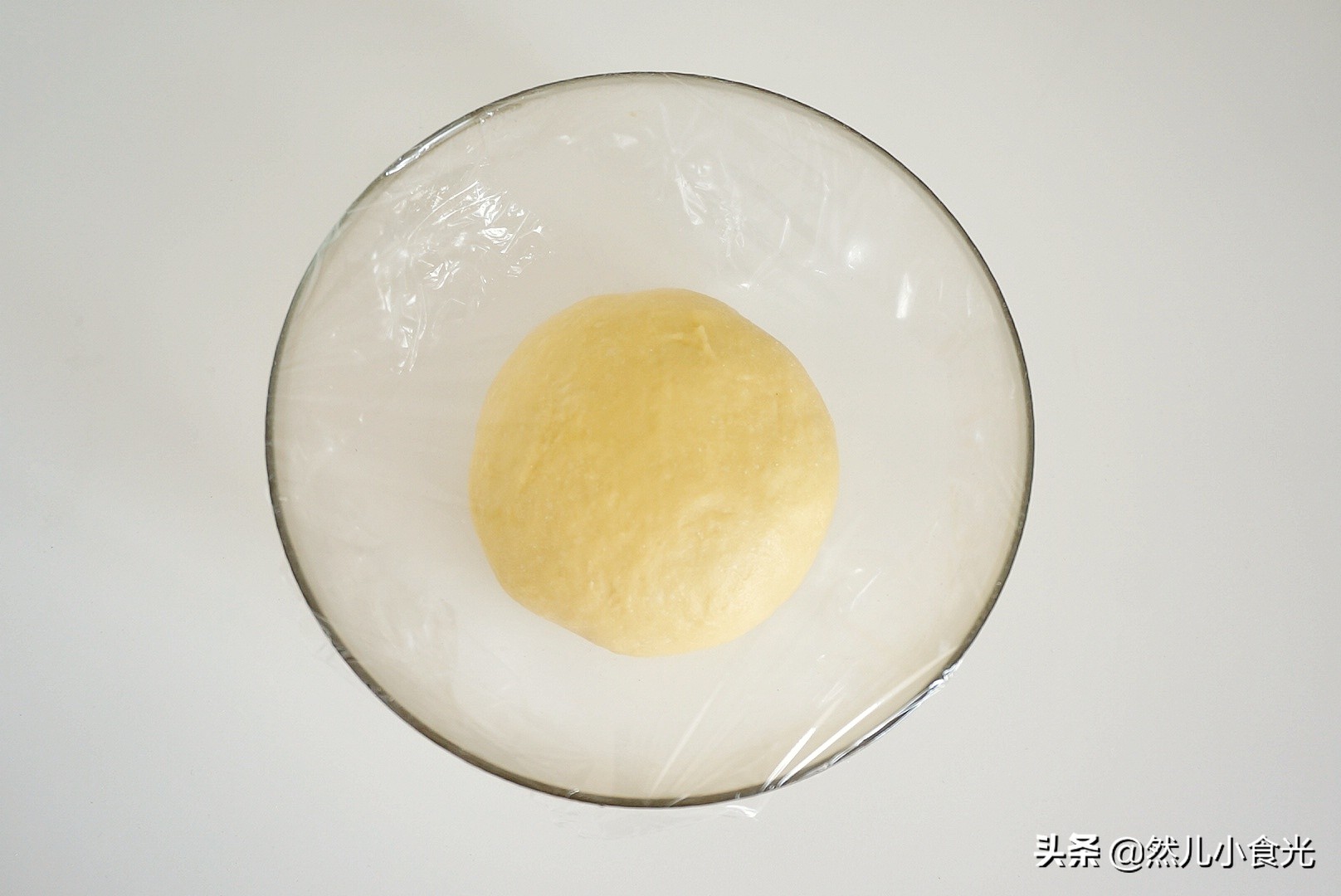 沙琪玛做法用泡打粉还是小苏打,做沙琪玛用泡打粉好还是苏打粉好