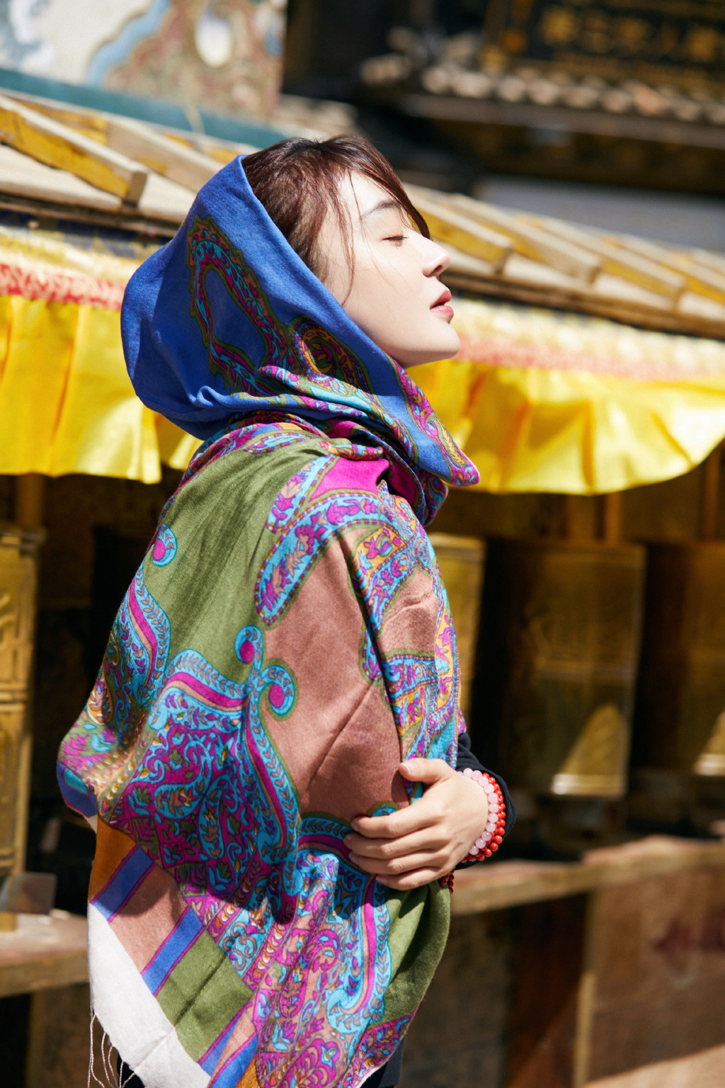 大丝巾的领带系法大全,系丝巾领带方法简单又好看