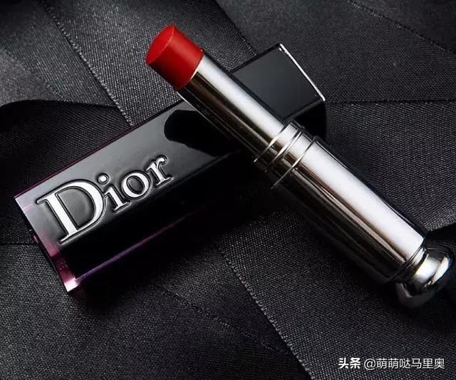 涂了口红就变丑,单涂口红黄黑皮