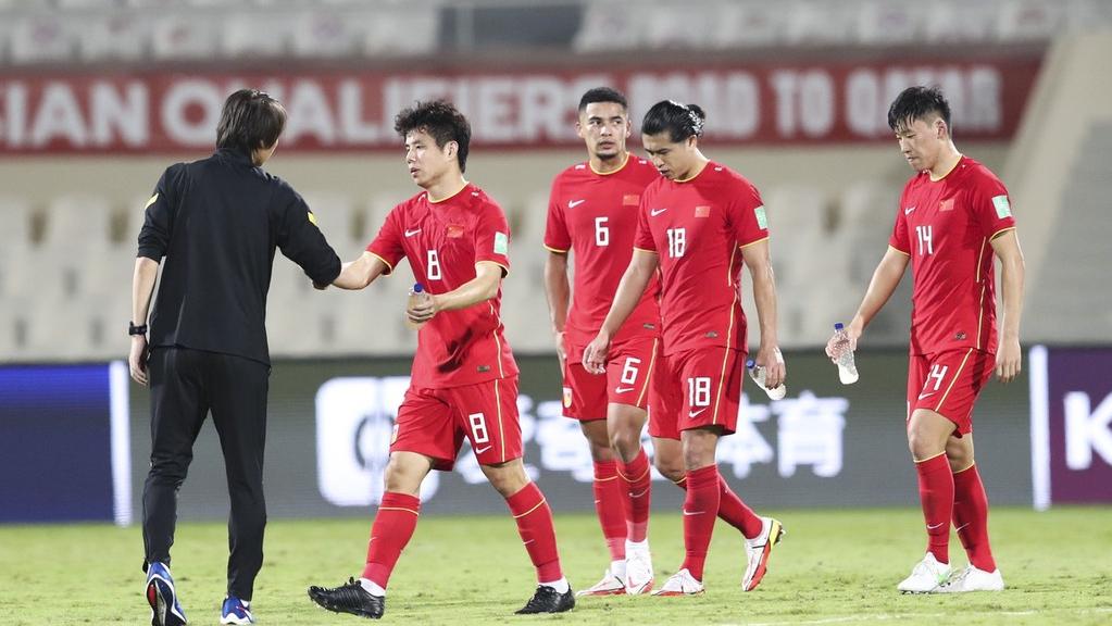 国足1-1踢平阿曼,国足0比2阿曼有哪些球员