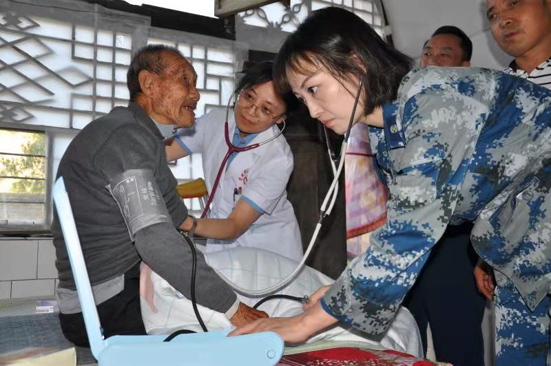 双拥模范|拥政爱民：空军第九八六医院，新冠疫情前逆行出征