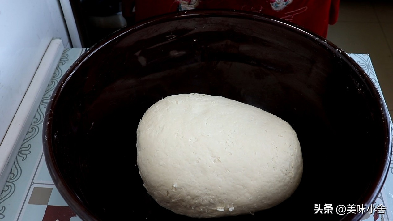 韭菜蒸包子不塌陷不回缩的好方法,简单又好吃的蒸包子怎么做