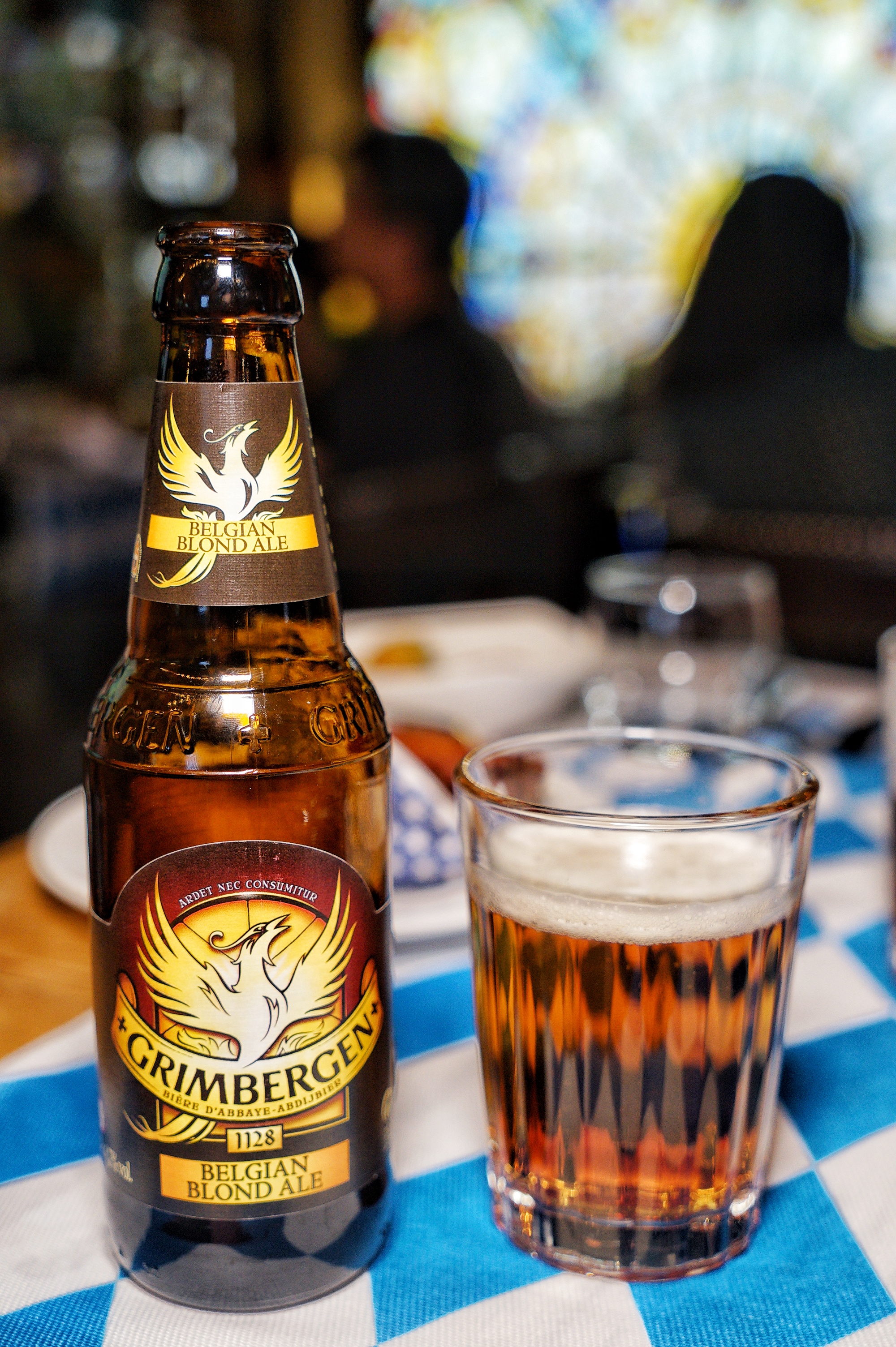 花式喝啤酒的正确方法,啤酒最流行喝法视频教程