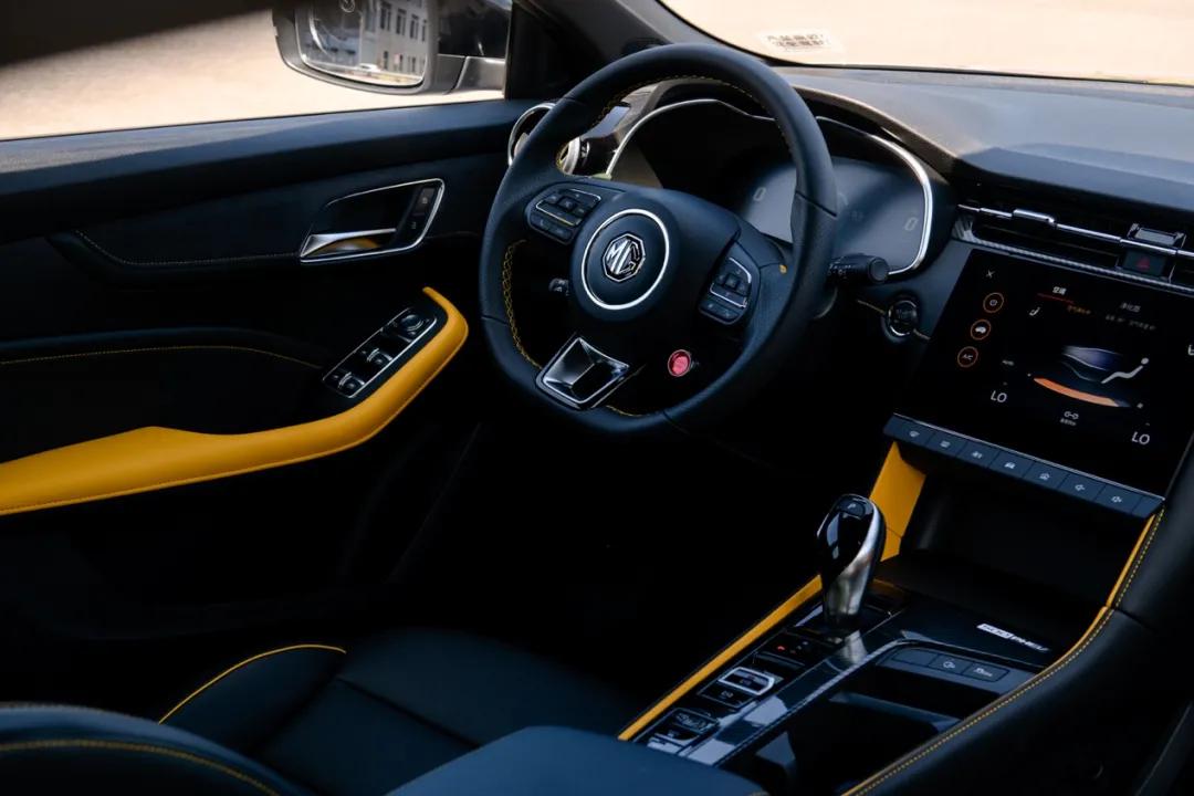 名爵mg6phev插电混,名爵mg6phev