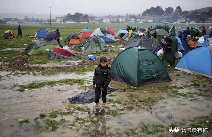 女人沦为*奴性**，男人被活埋：和平的不是这个时代，而是国家