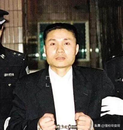 1995年悍匪抢劫运钞车案,抢运钞车的悍匪