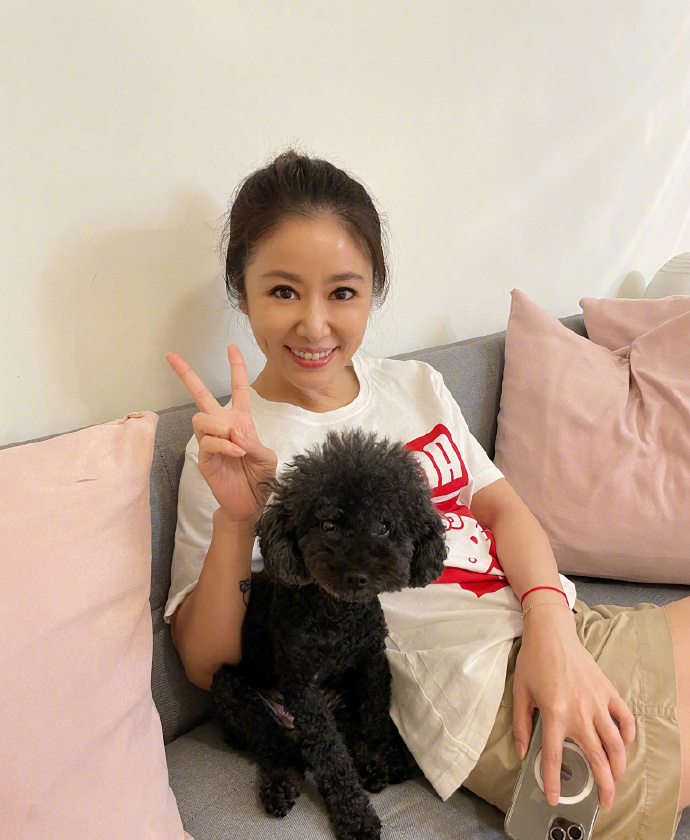 林心如鼻翼两侧法令纹,林心如法令纹现在怎么样了