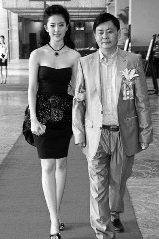 黄日华胡军天龙八部哪个播放率高,天龙八部胡军版黄日华乔峰对话