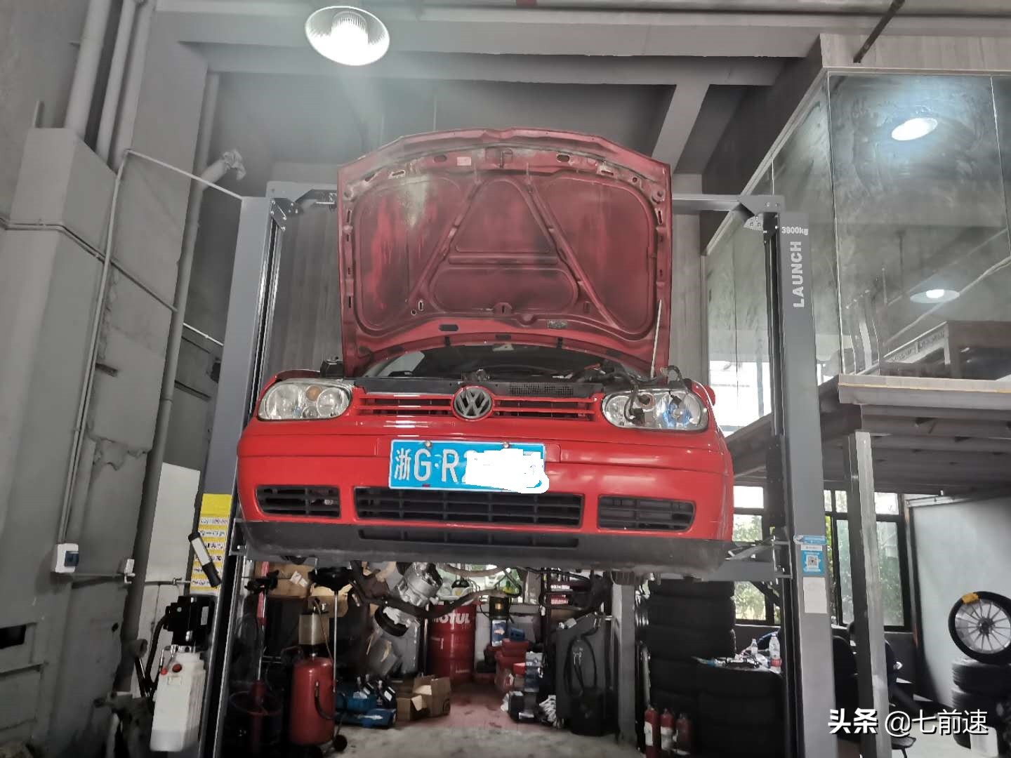 修复你再陪我征战十年-高尔夫MK4