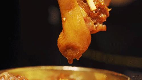 「卤林少堂主」2岁生日“虎”出新招，新品5元吃