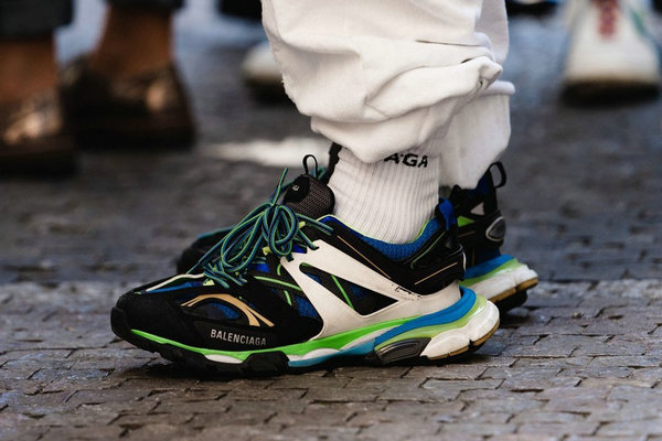 美式复古高街运动鞋,什么奢侈品牌子运动鞋好穿