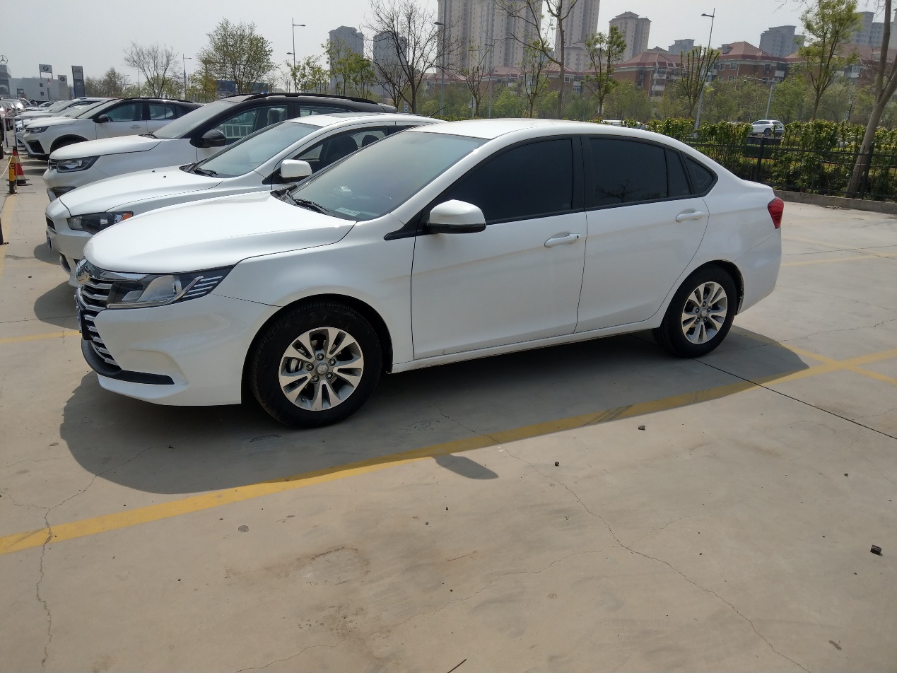 东南a5翼舞碰撞测试得几星,东南a5翼舞入门版试驾