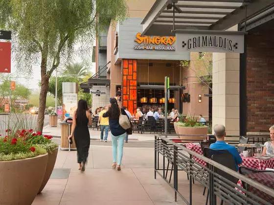 商业街景观设计提升方案,商业街网红景观设计