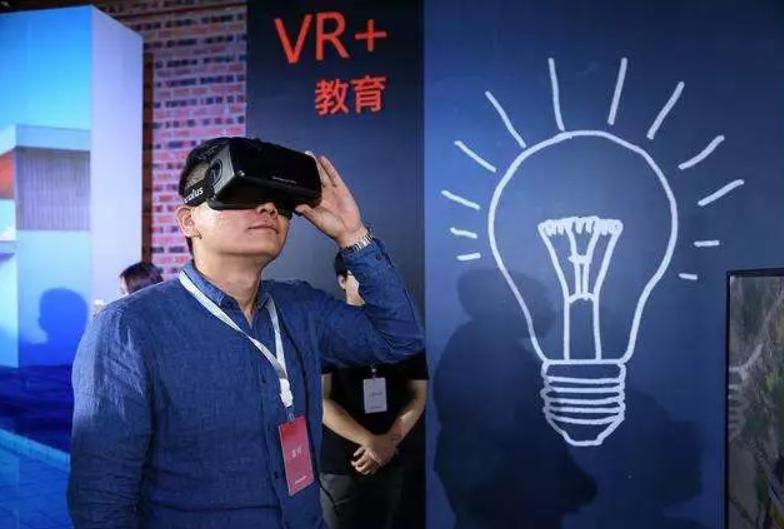 教师节送什么礼物好简单,适合男老师的教师节礼物