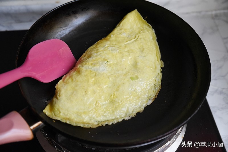 早餐鸡蛋午餐牛肉晚餐黄瓜,牛肉和什么菜搭配给孩子吃