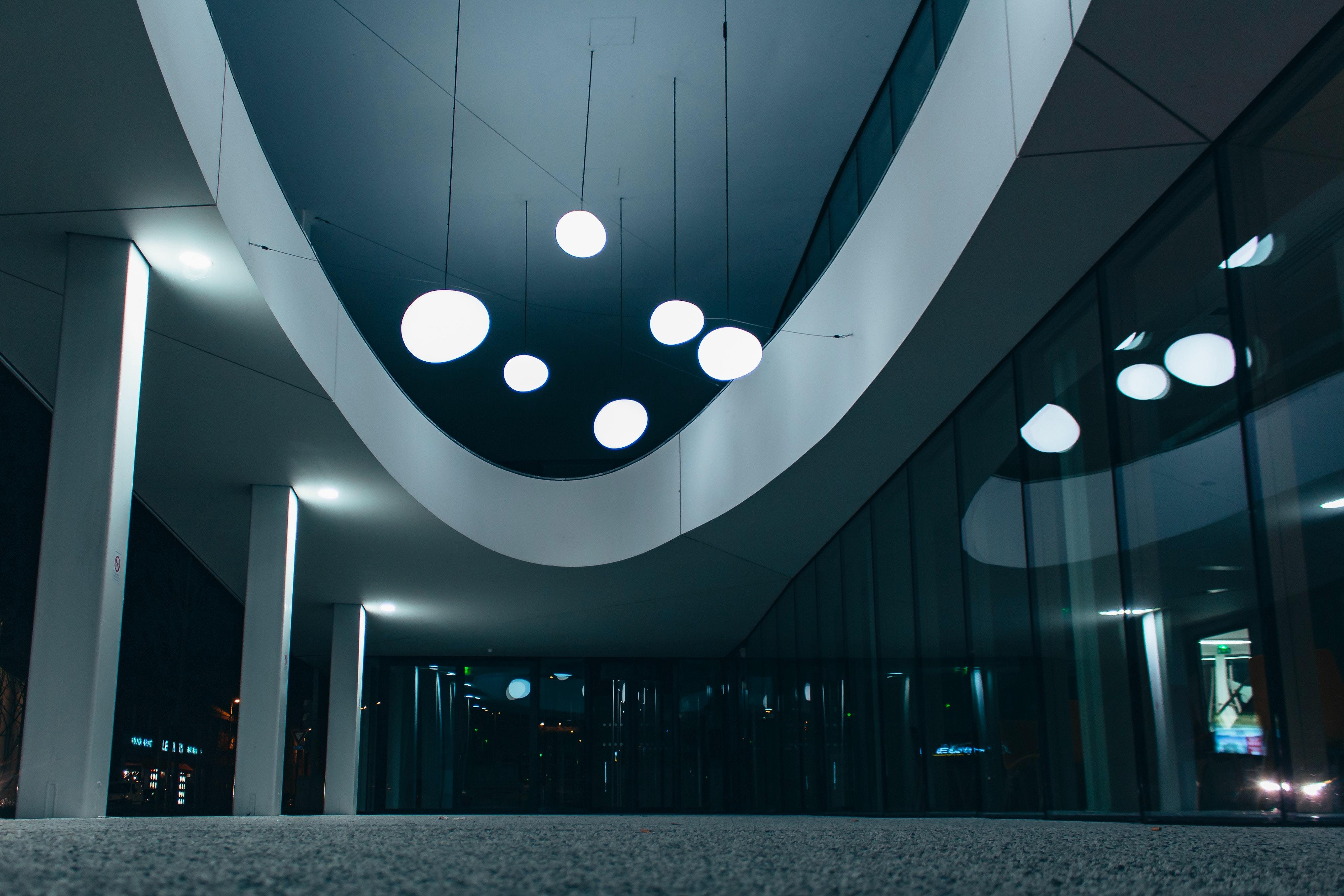 个人银行账户一天进账4万会查吗,银行大额资金转账多少会被查