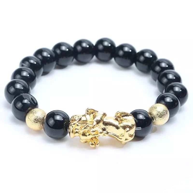 属马的适合戴什么生肖的手串,本命年戴什么生肖手串