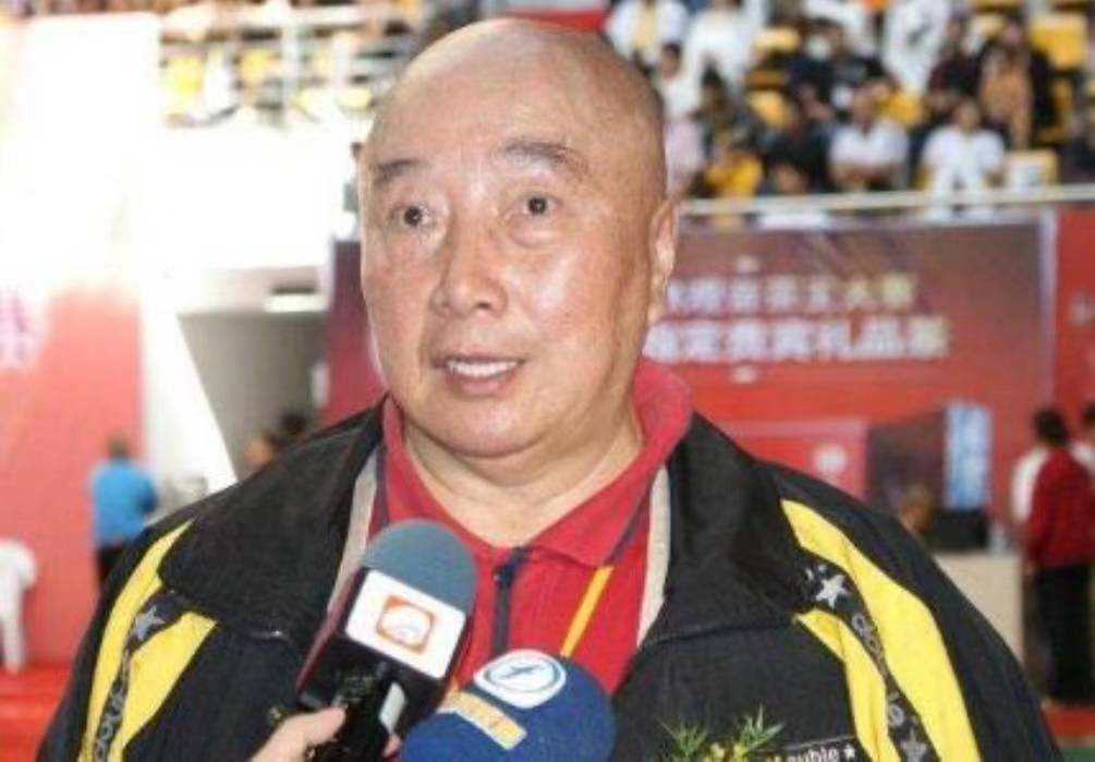 螳螂拳大师于海一路走好,武术大师于海螳螂拳