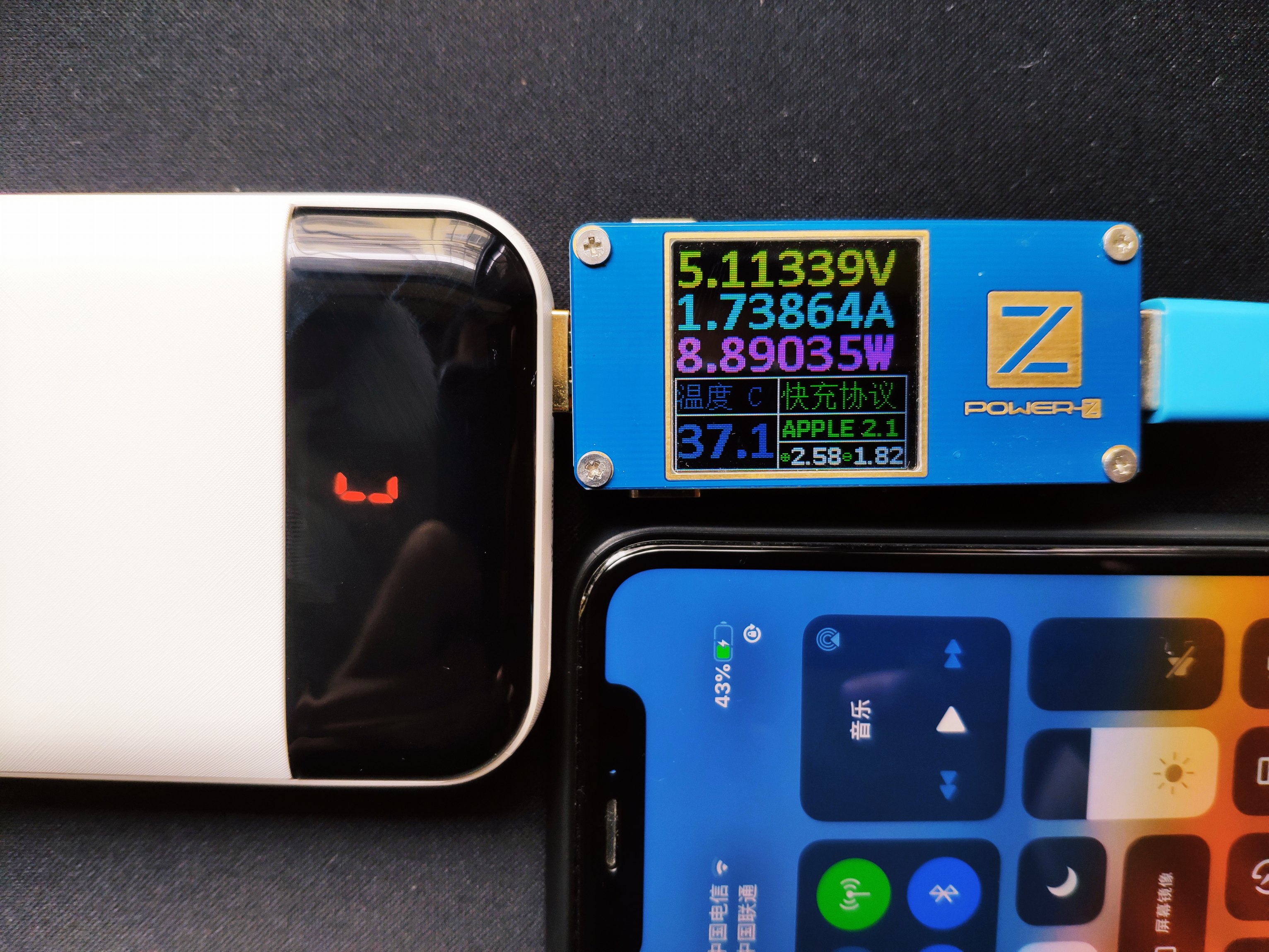 aigo爱国者10000,爱国者aigo充电宝e20000+