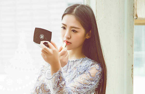 008.逆袭教典:自媒体造梦，正在一步步吞噬你最宝贵的财富！