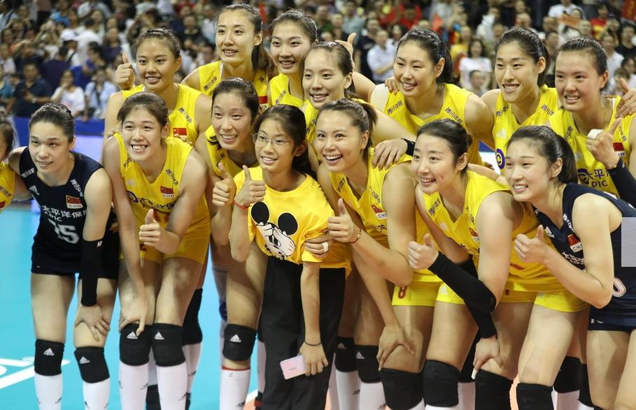 朱婷妹妹朱佳荟也打排球吗,朱婷妹妹朱佳慧打比赛