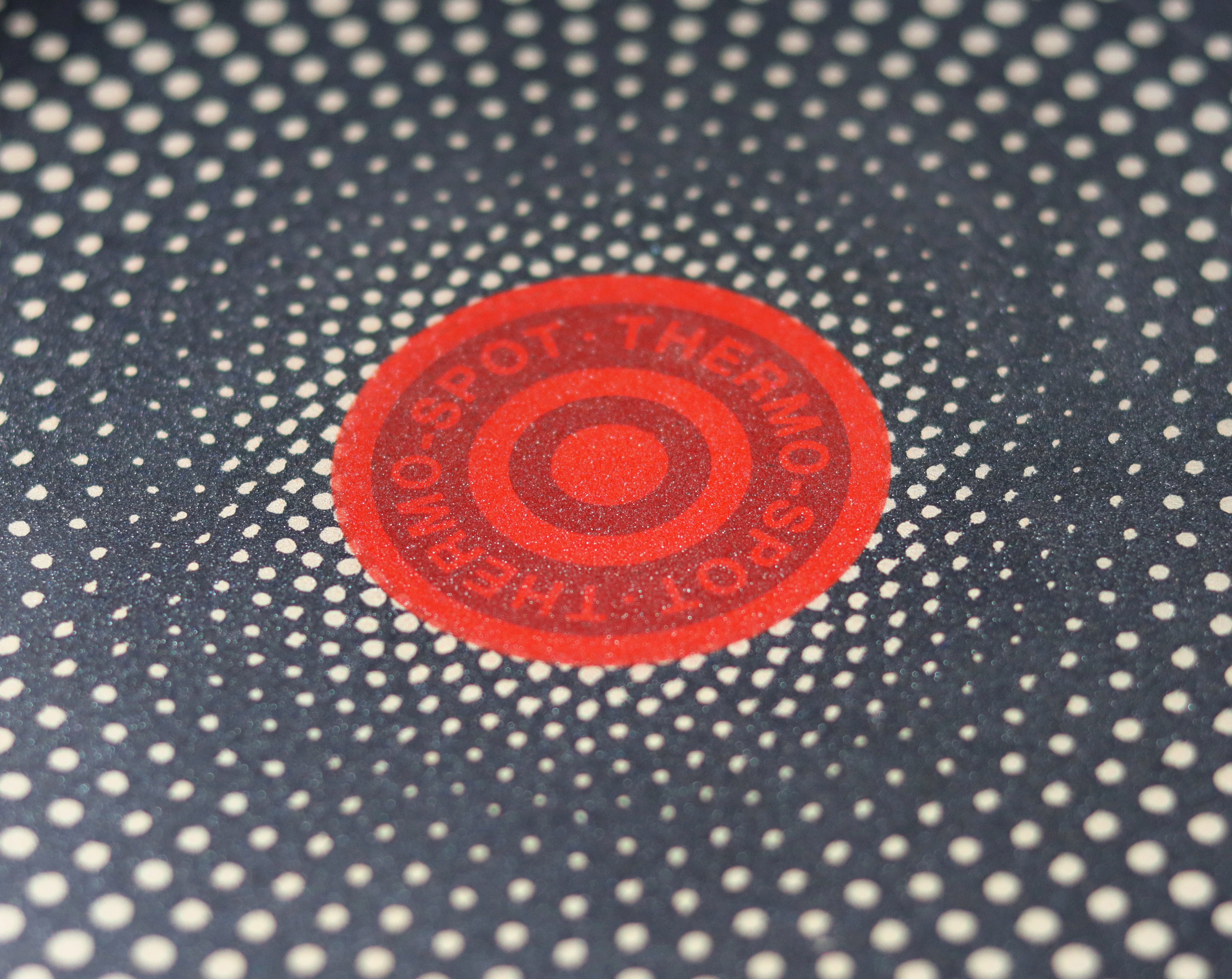 据说这个煎锅能聚油还超好用！——苏泊尔火红点聚油煎锅使用评测