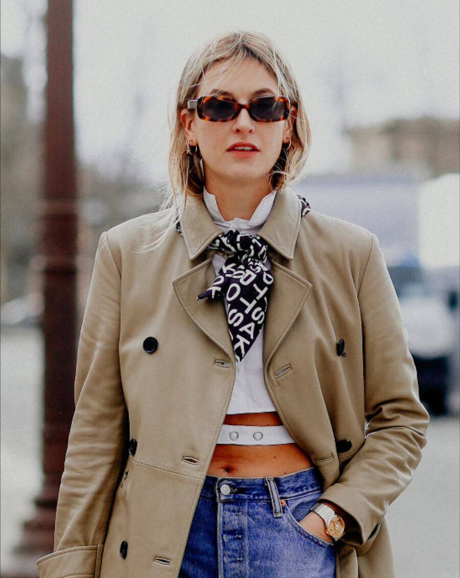 大丝巾的领带系法大全,系丝巾领带方法简单又好看