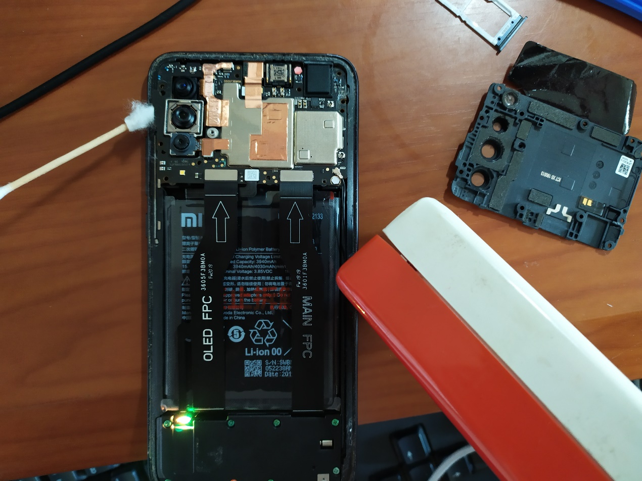 手机开机键进水失灵修复小技巧,手机进水开关机键失灵是哪里坏了