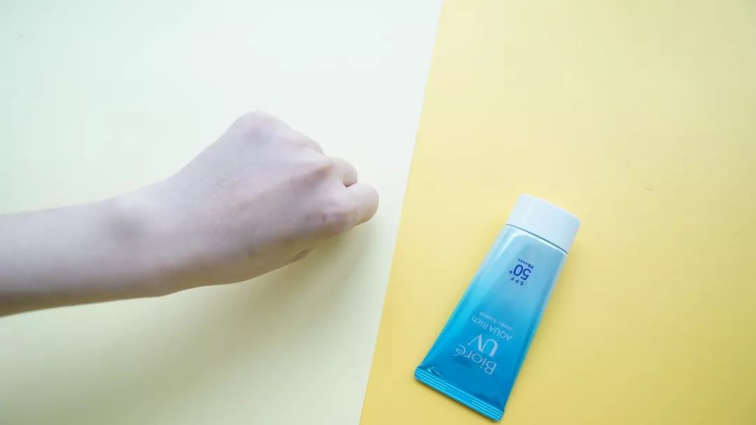 夏天好用不油腻的防晒推荐,夏天到了防晒也要有颜值