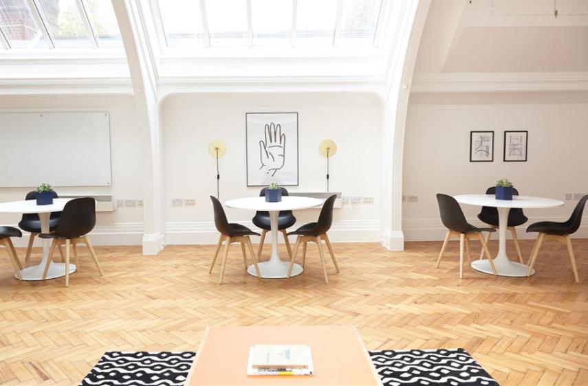 办公室风水让你在职场中顺风顺水,办公室风生水起风水局