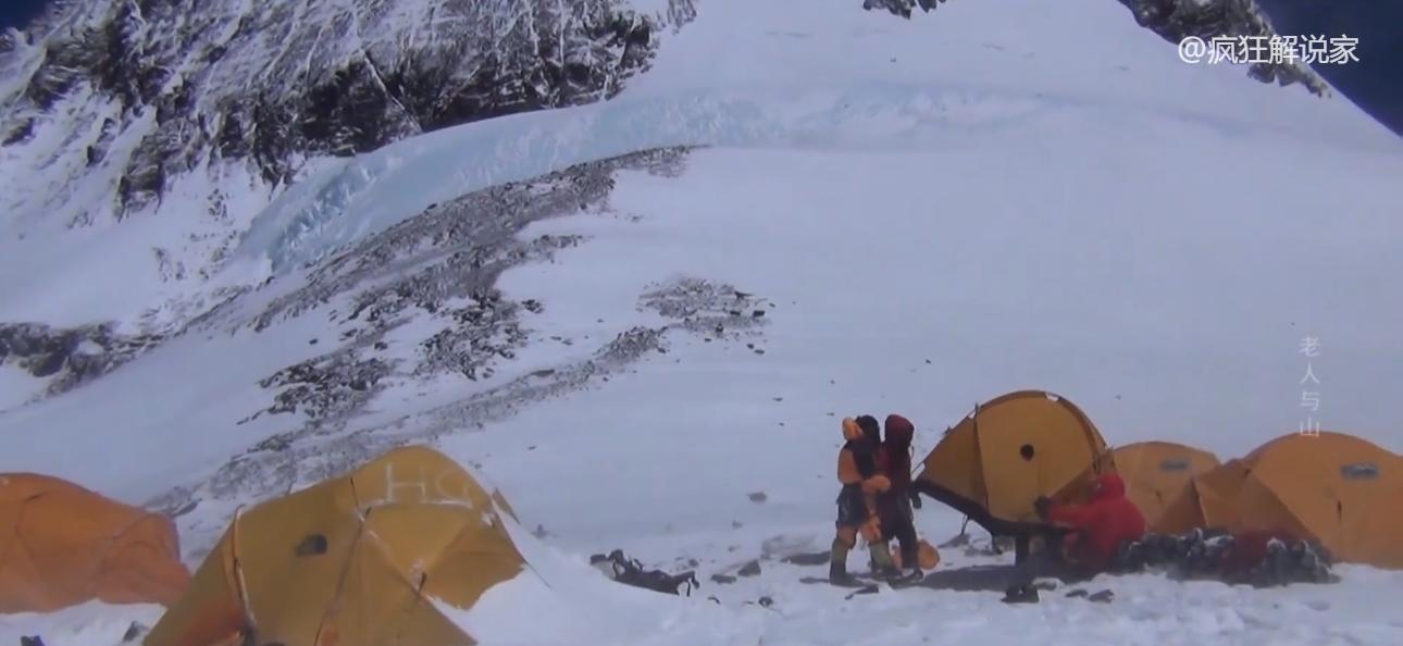 挑战不可能六旬老人家假肢攀岩,无腿老人攀登珠穆朗玛峰完整视频