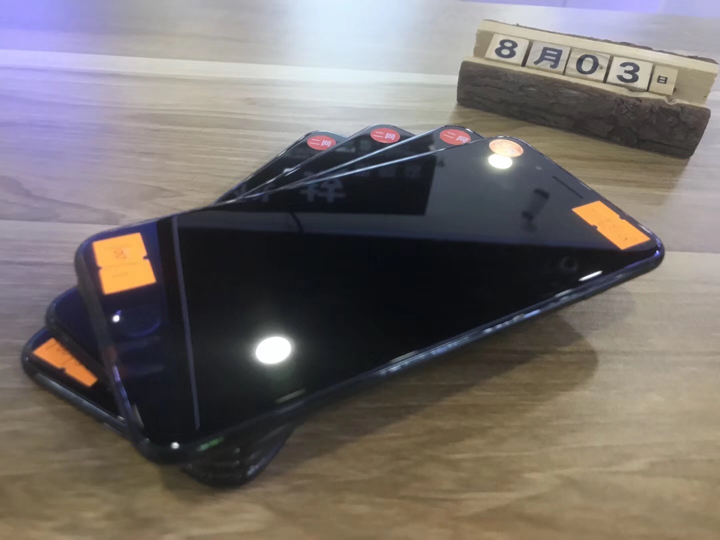 为什么苹果8p到现在还这么受欢迎,iphone8iphone8p哪个更好