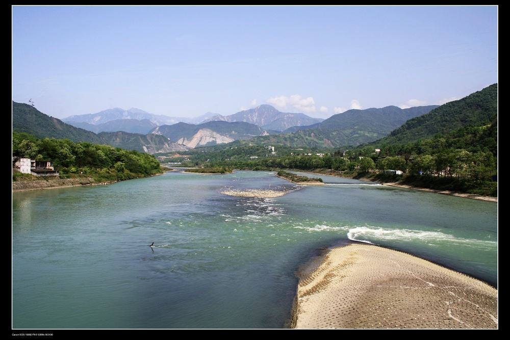 四川哪些地方值得打卡旅游,四川哪里的旅游最具有特点