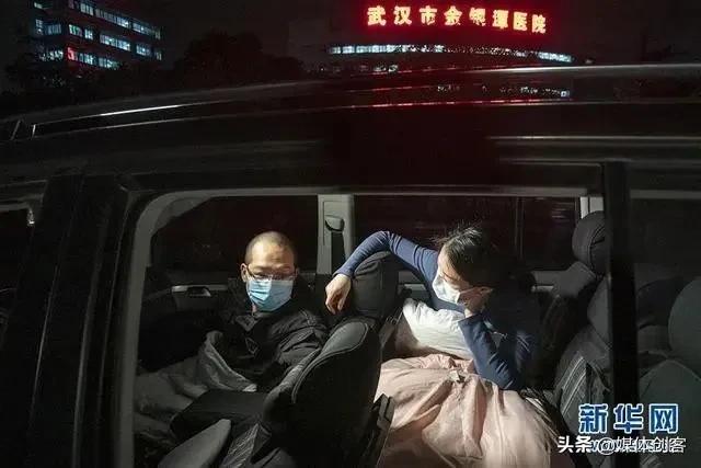 在这场战疫中我们看到了什么,这场战疫不要忘记这些勇敢的身影