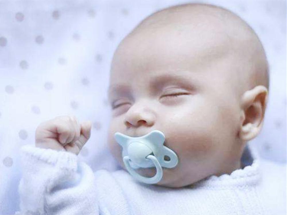 口水疹症状及治疗,婴儿出现口水疹怎么办