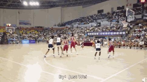 中美篮球差距还是太大，三场狂胜95分，詹韦儿子联手太强了