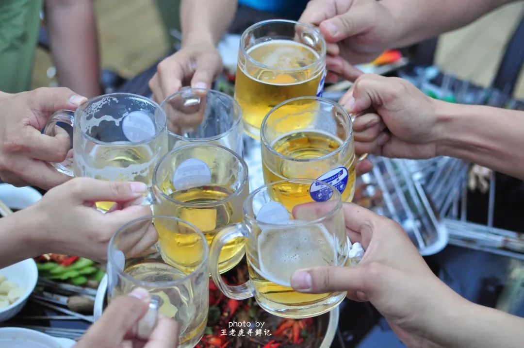 再见，我们肆无忌惮的扎啤青春