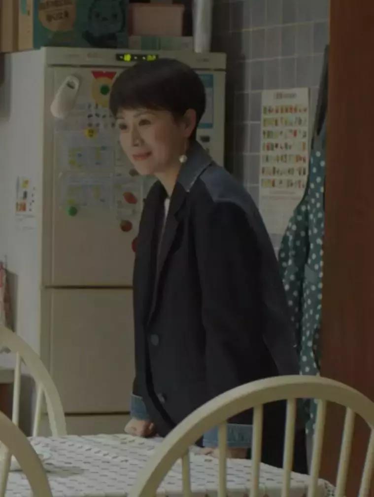 小欢喜王一笛衣品,小欢喜三位妈妈着装