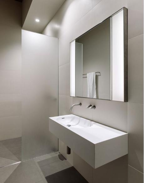 对着门口摆放镜子有什么讲究,镜子摆放的十大忌讳照人