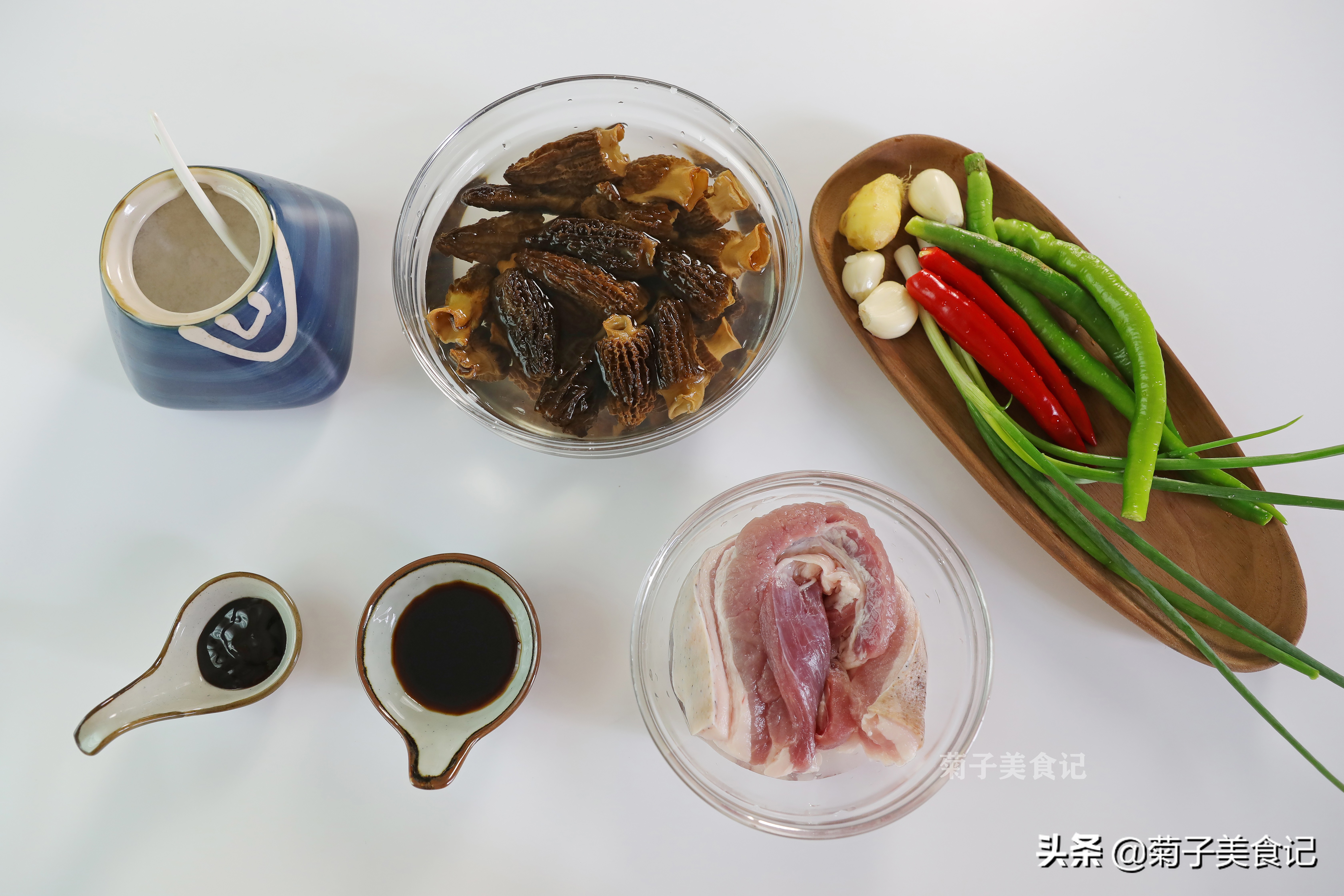 羊肚菌煲汤做法与功效,新鲜羊肚菌做汤的做法