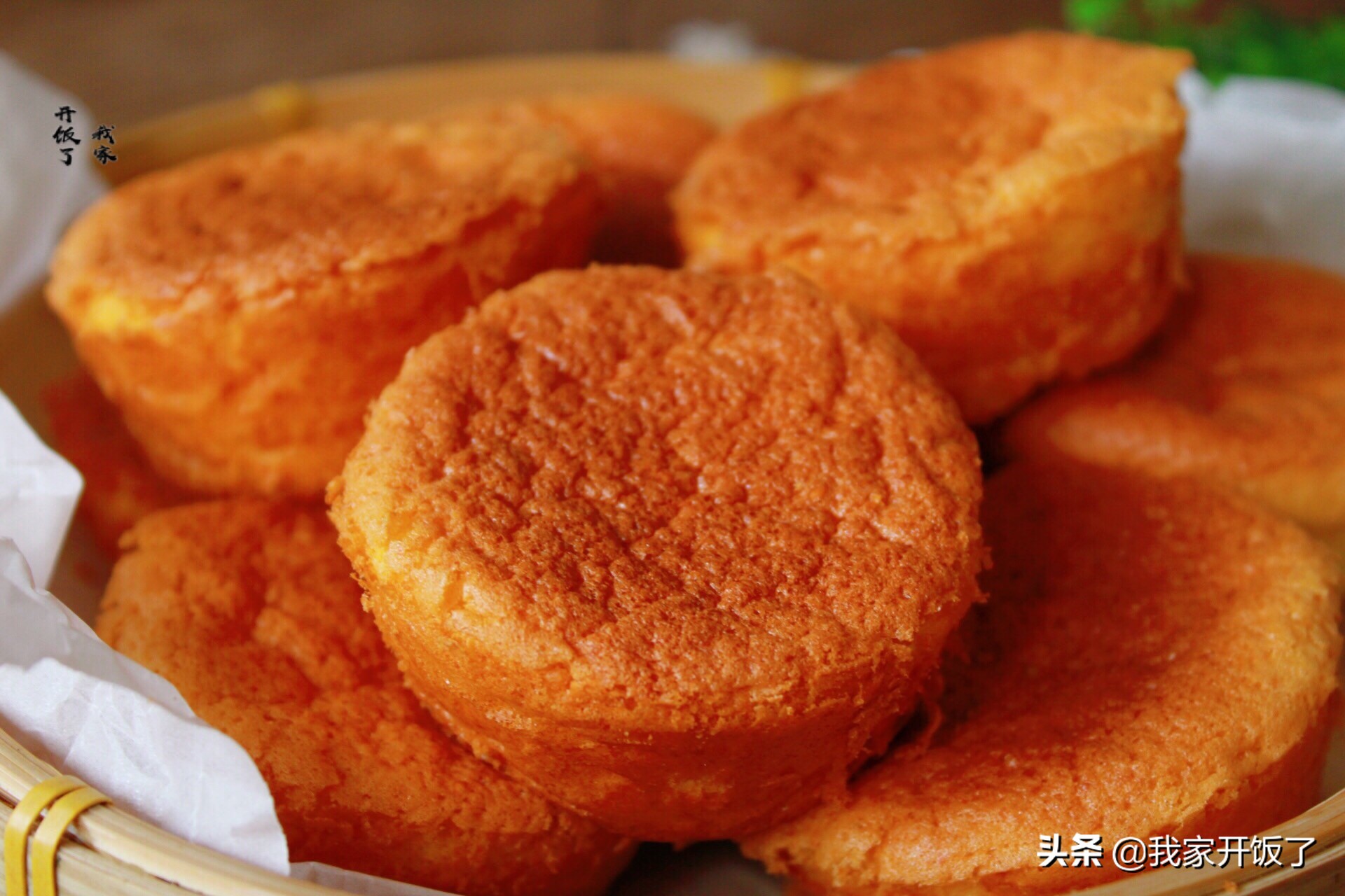 蜂蜜蛋糕不用打蛋器简单又好做,无水蜂蜜蛋糕打发技巧