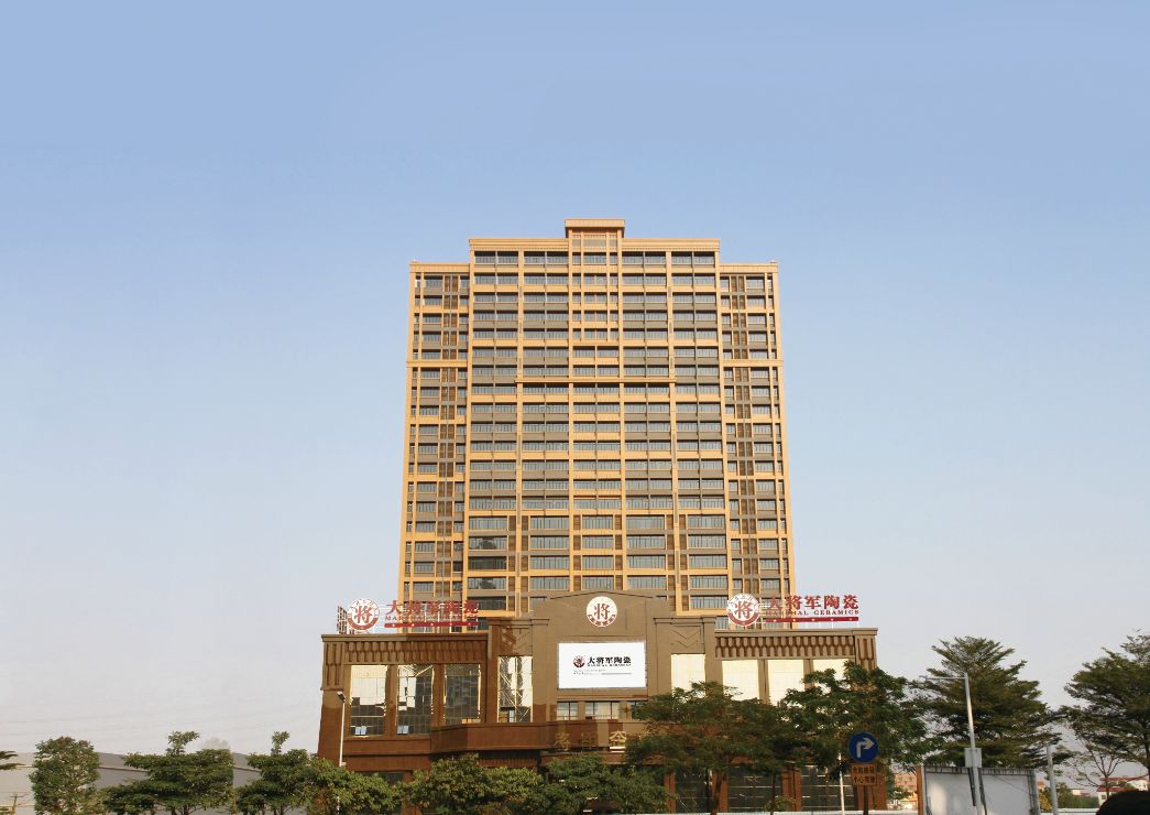 大将军被皇上收回兵权,大将军被废双眼