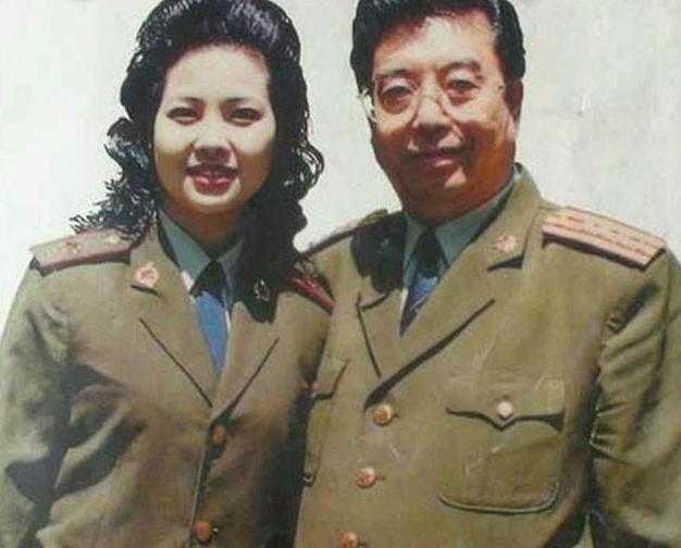 李天一入狱后梦鸽憔悴苍老了,李天一和梦鸽最近的消息